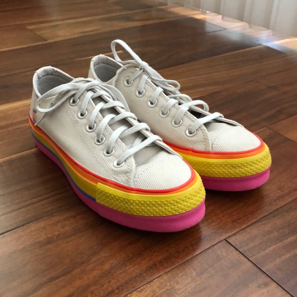 CONVERSE LIMITED EDITION 1908 RAINBOW 🌈 PLATFORM SNEAKERS SIZE US6